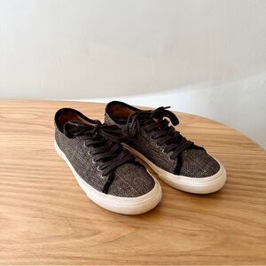 Frye Gia Black and Tan Sneakers women’s size 7